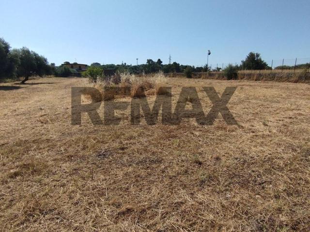 Terreno in vendita di 3300 m² in Via Salso, 5