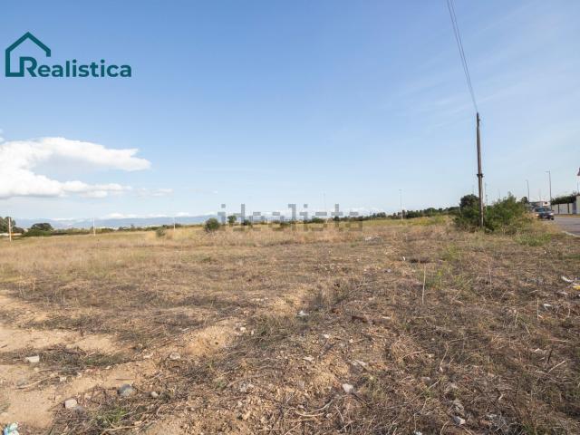 Terreno in vendita di 330 m² in Via delle Camelie