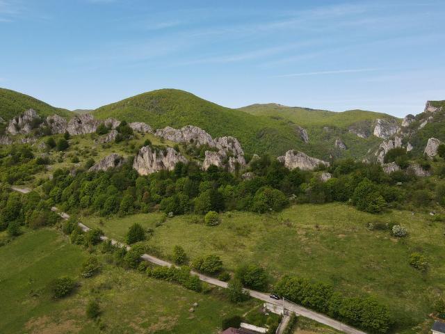 Terreno in vendita di 3320 m² in Località le scalate