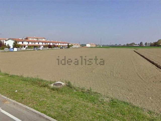 Terreno in vendita di 34041 m² in Via Don Giovanni Minzoni, 1