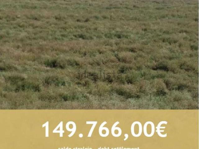 Terreno in vendita di 34041 m² in Via Don Giovanni Minzoni