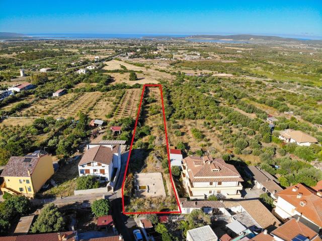 Terreno in vendita di 3575 m² in Via Puglia, 8