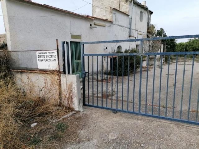 Terreno in vendita di 35000 m² in Località Quatraro, via Foggia