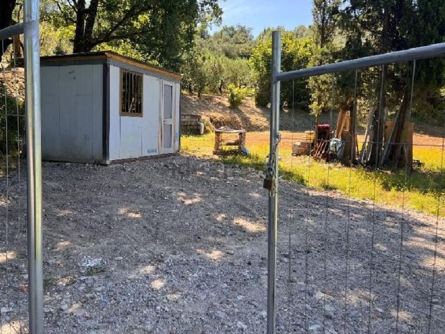 Terreno in vendita di 3500 m²
