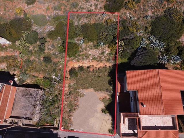 Terreno in vendita di 350 m² in Via Emilio Lussu