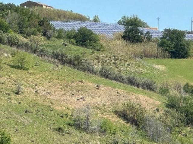 Terreno in vendita di 353 m² in Strada Provinciale 3 Ancaranese