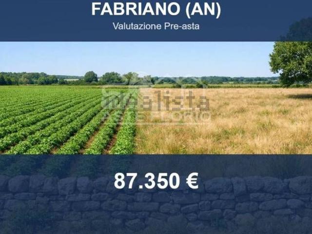 Terreno in vendita di 36500 m² in Strada Statale 76