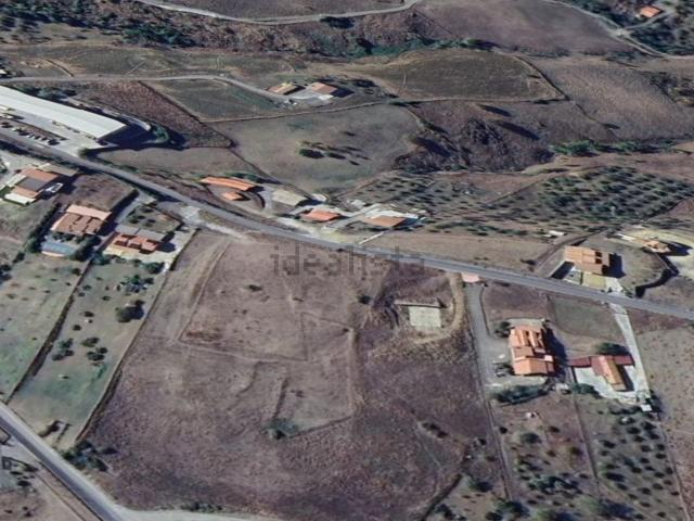 Terreno in vendita di 3601 m² in Via Goffredo Malaterra