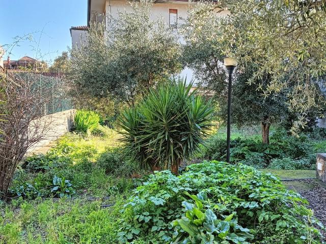 Terreno in vendita di 360 m² in Via roma
