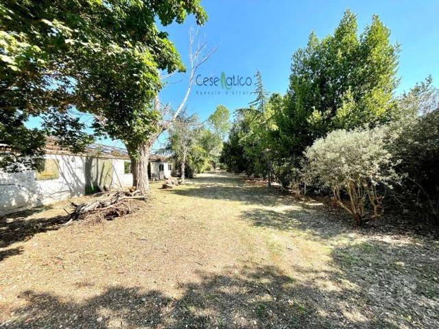 Terreno in vendita di 3761 m²