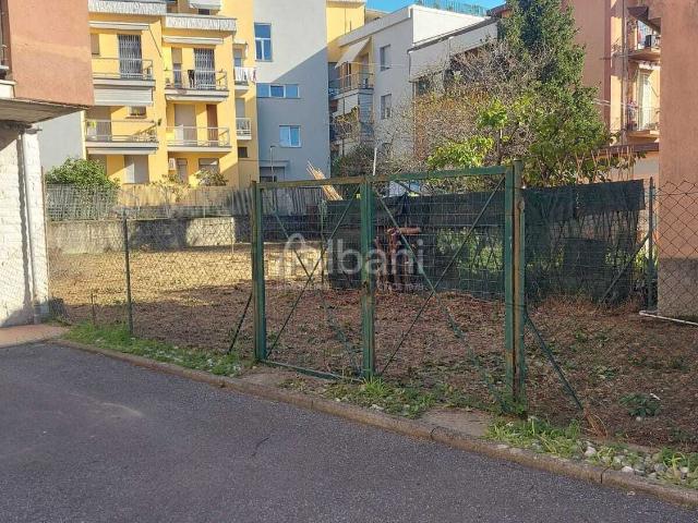 Terreno in vendita di 388 m²
