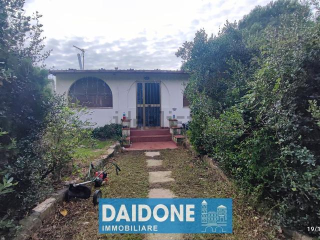 Terreno in vendita di 3800 m² in Via del Limoncino