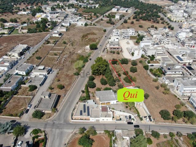 Terreno in vendita di 380 m² in Via SAN MICHELE