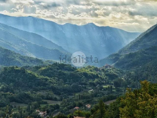 Terreno in vendita di 39960 m²