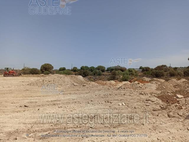 Terreno in vendita di 39138 m² in Contrada Ponte