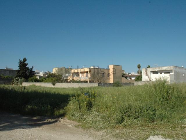 Terreno in vendita di 391 m² in Via Marco Biagi
