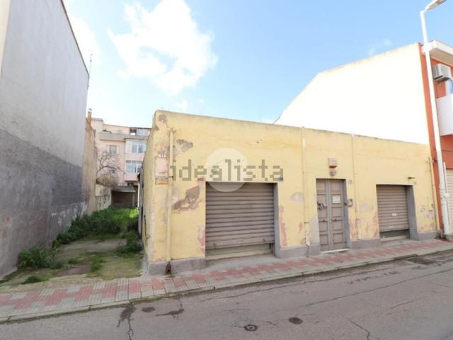 Terreno in vendita di 404 m² in Via Guglielmo Pepe, 74