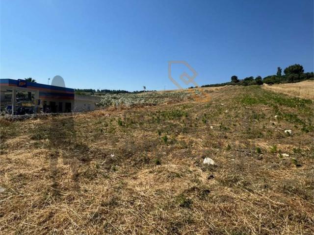 Terreno in vendita di 4070 m²