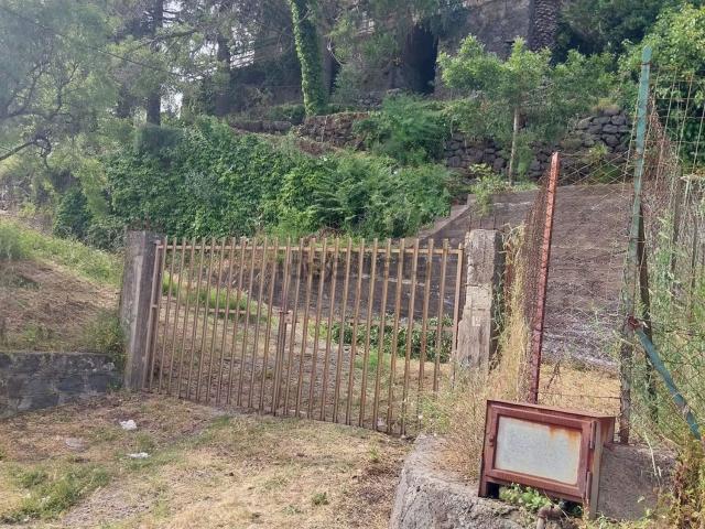 Terreno in vendita di 4000 m² in Via San Gerardo