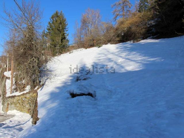 Terreno in vendita di 400 m² in Località Peroulaz