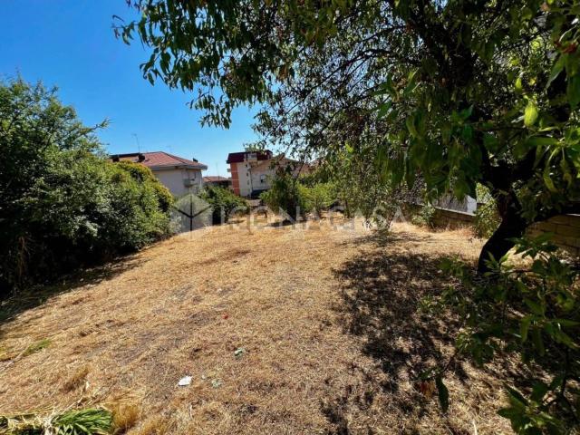 Terreno in vendita di 400 m² in Strada Istonia