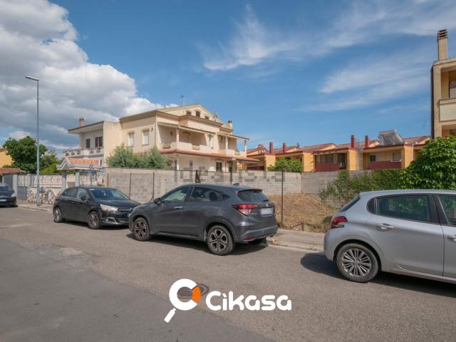Terreno in vendita di 400 m² in Via della Libertà