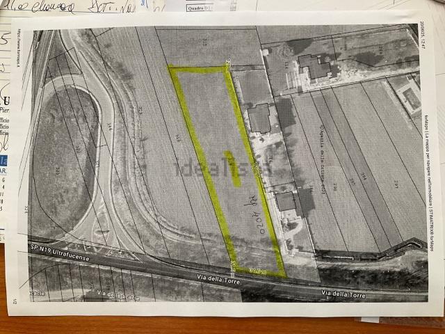 Terreno in vendita di 4020 m² in Via della Torre