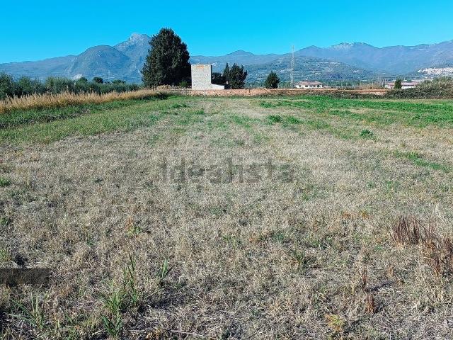 Terreno in vendita di 4033 m² in Via del Pantano, 9