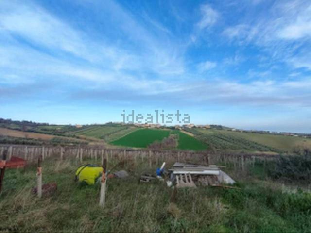 Terreno in vendita di 41500 m² in Contrada Giardino
