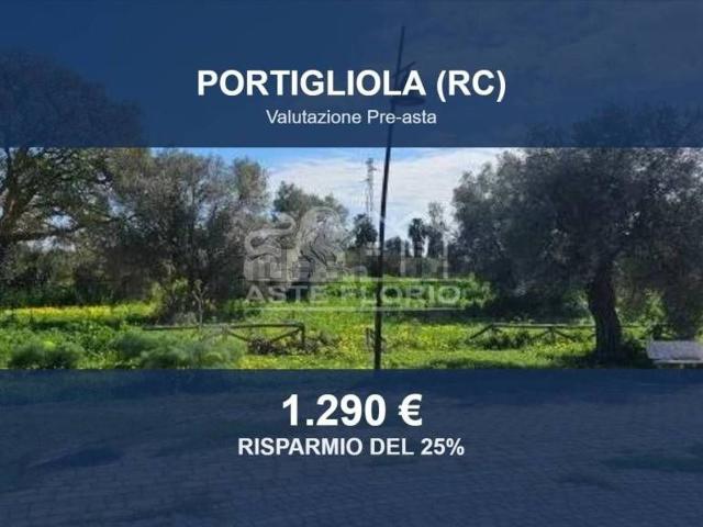 Terreno in vendita di 432 m² in Contrada Dromo