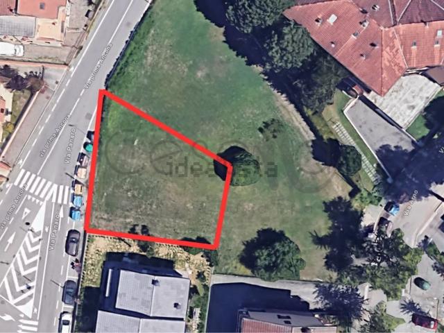 Terreno in vendita di 432 m² in Via prima Ancona