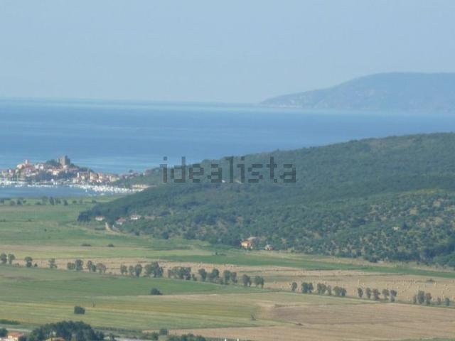 Terreno in vendita di 444000 m² in Strada di Cupi