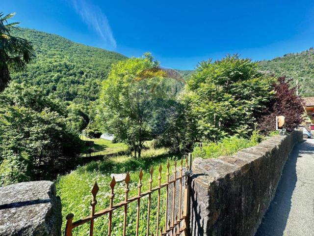 Terreno in vendita di 445 m²
