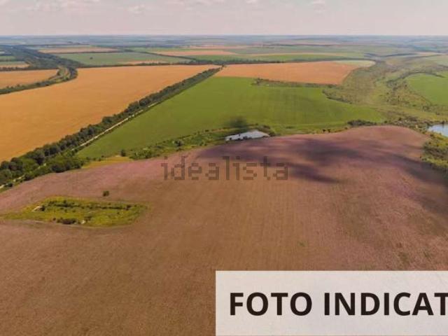 Terreno in vendita di 4410 m² in Via Calvatone