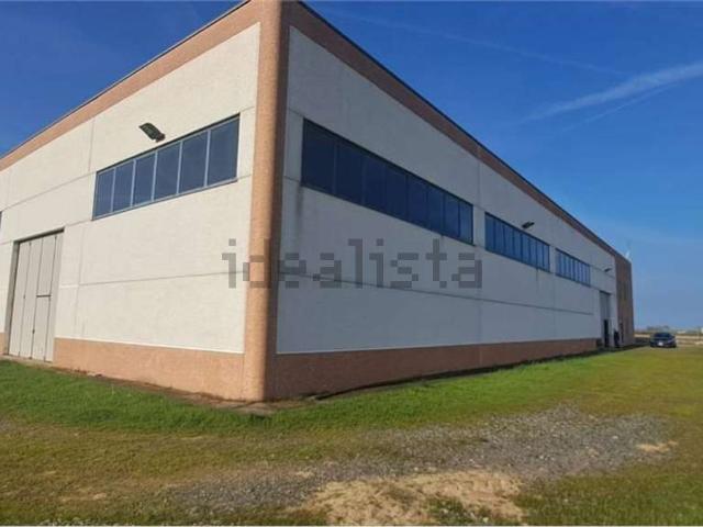 Terreno in vendita di 450000 m²