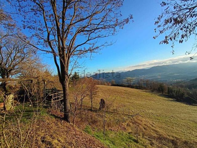 Terreno in vendita di 45000 m² in Via Anzagna