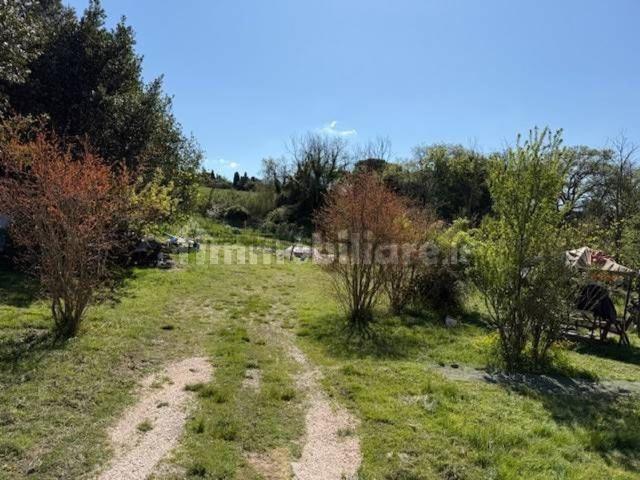 Terreno in vendita di 4500 m²