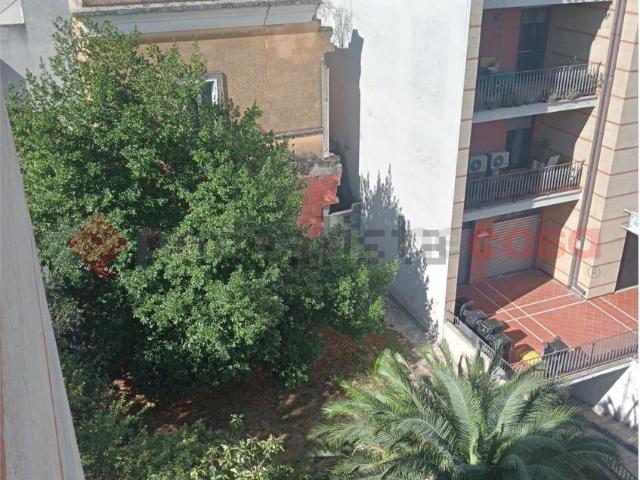 Terreno in vendita di 450 m² in Via Ennio