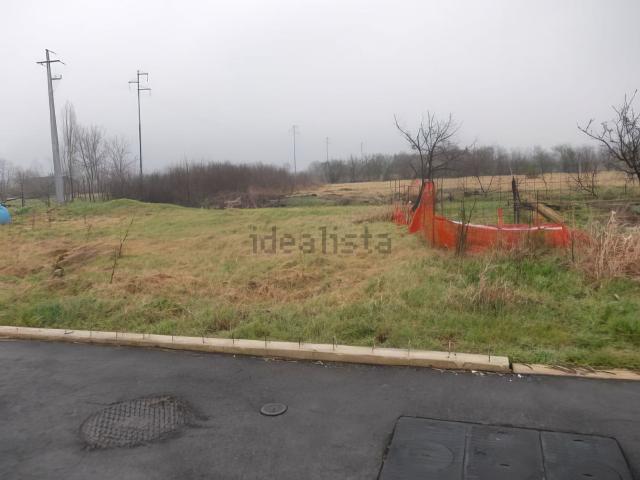 Terreno in vendita di 4611 m² in Via Verdi