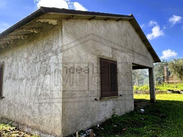 Terreno in vendita di 4700 m² in Via Grilli