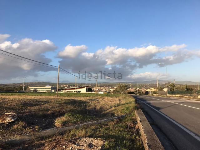 Terreno in vendita di 4871 m² in Contrada Difesa
