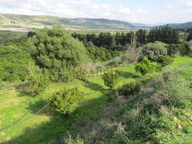 Terreno in vendita di 48860 m² in Strada Provinciale 2