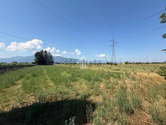 Terreno in vendita di 4800 m² in Via Formelli
