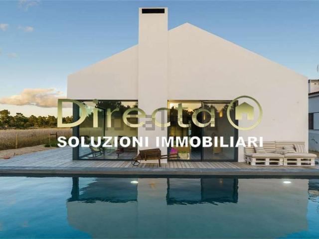 Terreno in vendita di 490 m² in Via Ca&apos  di Villa