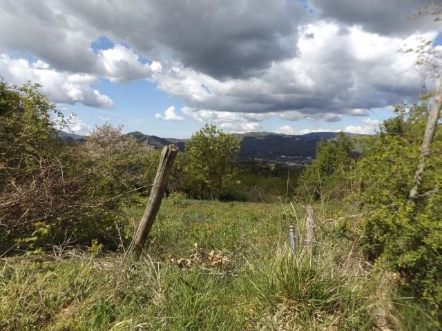 Terreno in vendita di 5070 m² in Via Morrella, 24