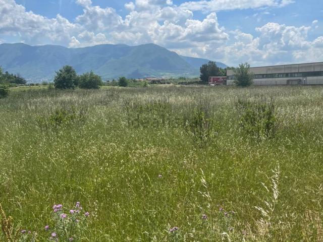 Terreno in vendita di 5070 m²
