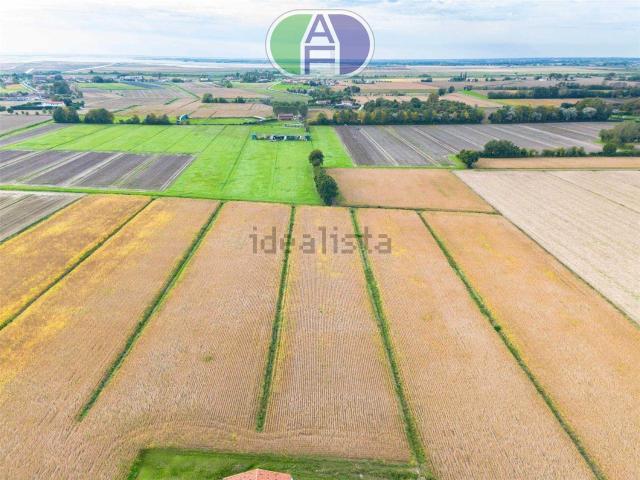 Terreno in vendita di 50000 m² in Via Bastie Interne, 25