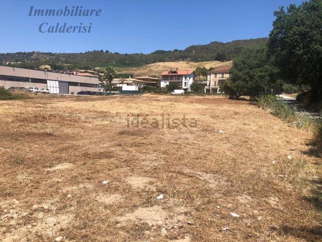Terreno in vendita di 5000 m² in Contrada San Salvatore
