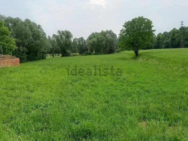 Terreno in vendita di 5000 m² in Via Santa Croce