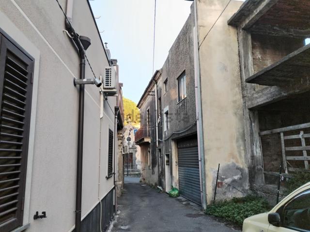 Terreno in vendita di 500 m² in Vicolo Galatea